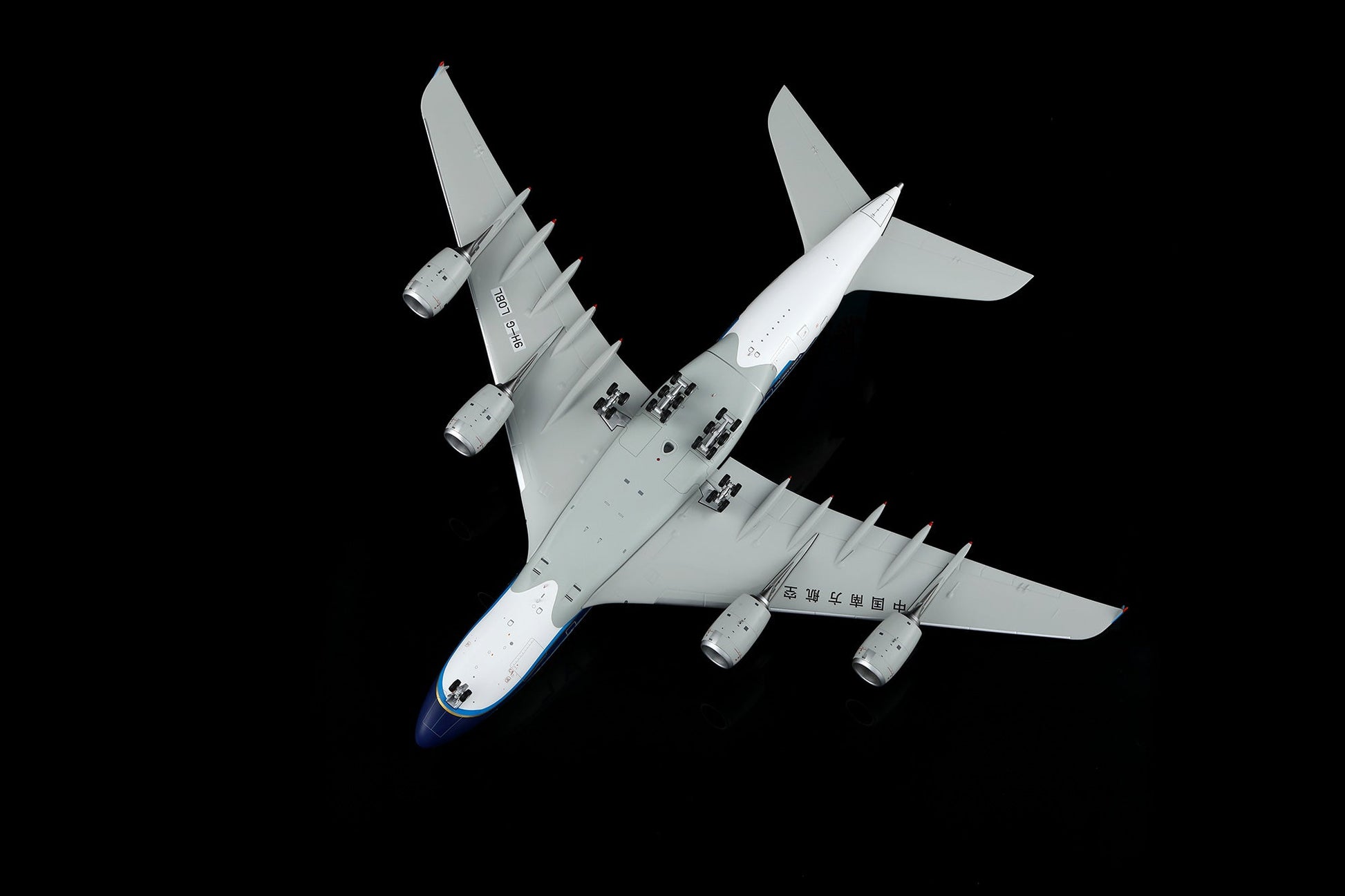 SQ Wings L2157FD 1:200 GLOBAL Airlines A380 9H-GLOBL Flaps Down