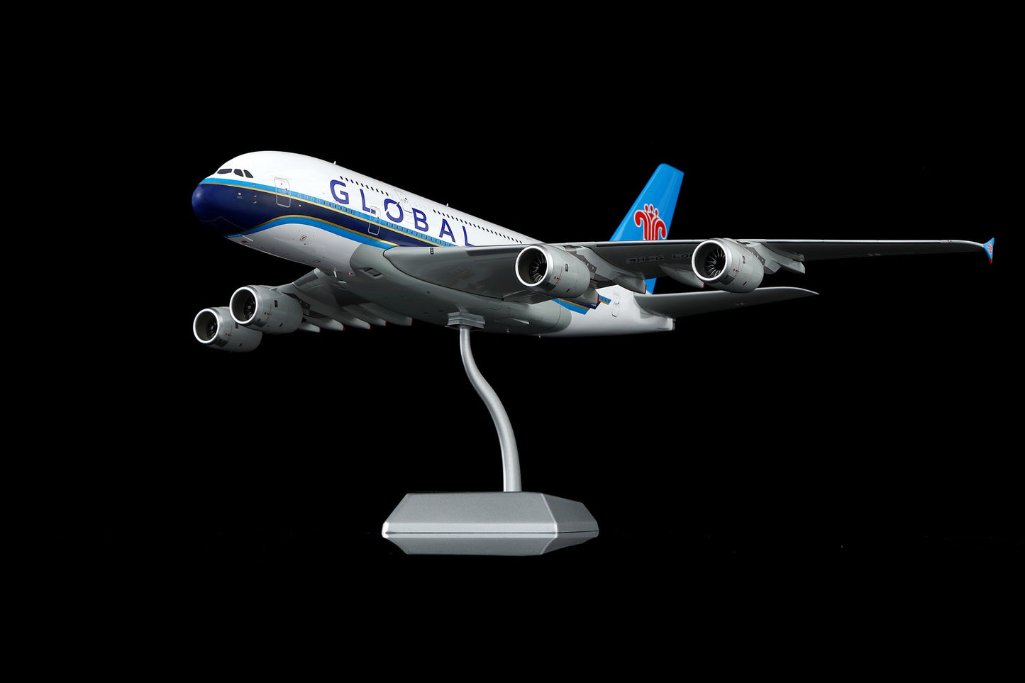 SQ Wings L2157FD 1:200 GLOBAL Airlines A380 9H-GLOBL Flaps Down