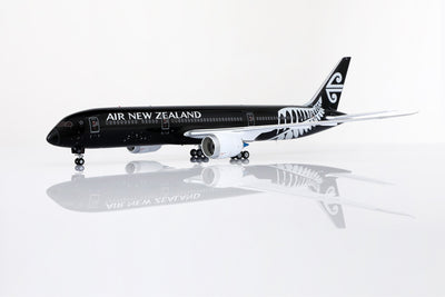 SQ Wings L2182 1:200 AIR NEW ZEALAND B787 - 9 ZK - NZE "All Black livery"