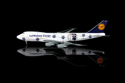 SQ Wings L2186C 1:200 Lufthansa Cargo B747-200 D-ABZF "Service Revolution" special colours/“Interactive Series"