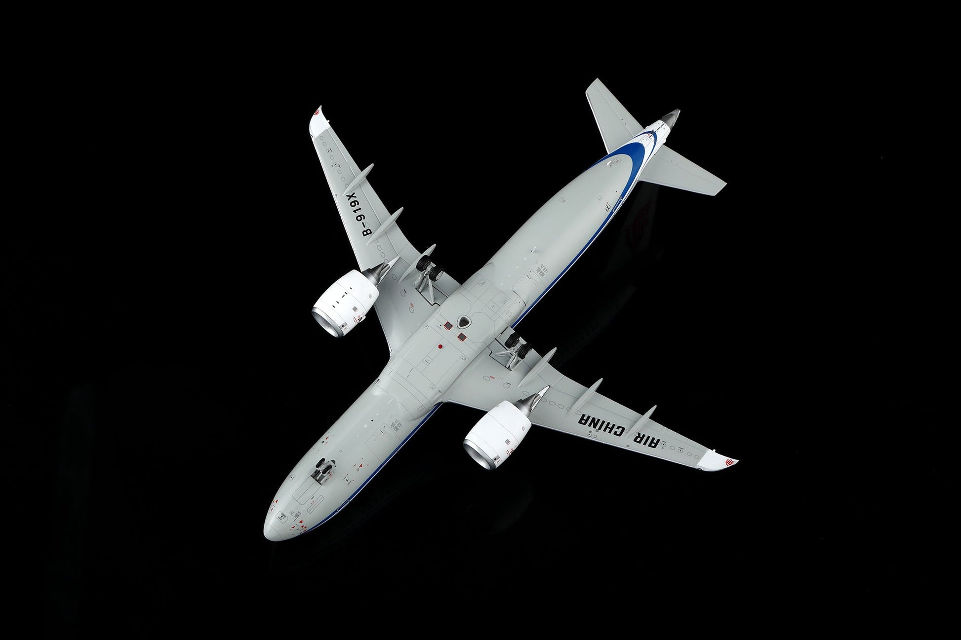 SQ Wings L2192 1:200 Air China C919 B-919X