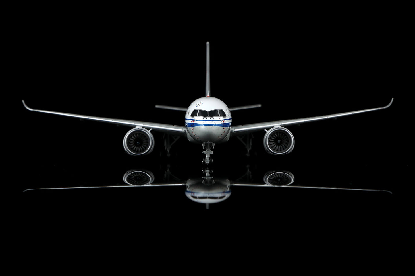SQ Wings L2192FD 1:200 Air China C919 B-919X "Flaps Down"