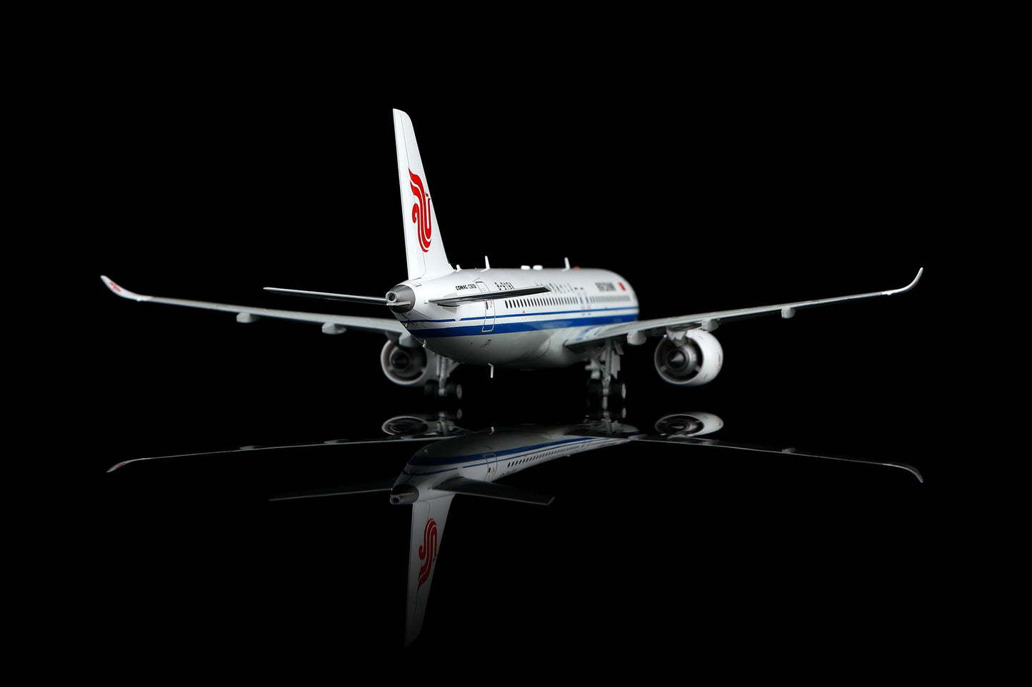 SQ Wings L2192FD 1:200 Air China C919 B-919X "Flaps Down"