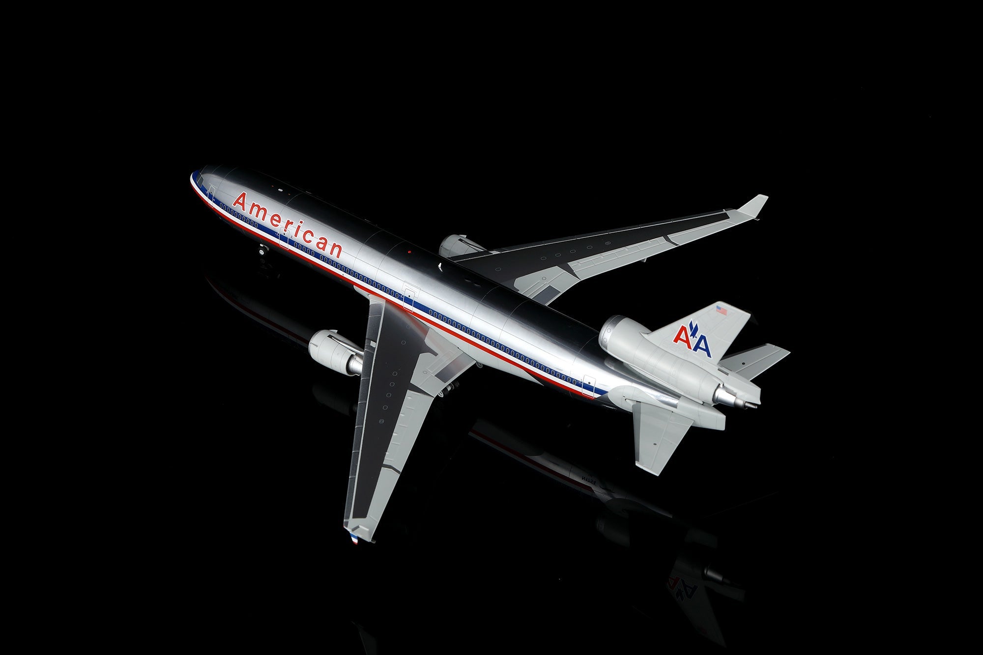 SQ Wings L2226 1:200 American MD-11 Reg: N1754 – MTS Aviation Models