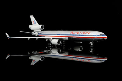 SQ Wings L2226FD 1:200 American MD-11 N1754 "Flaps Down"