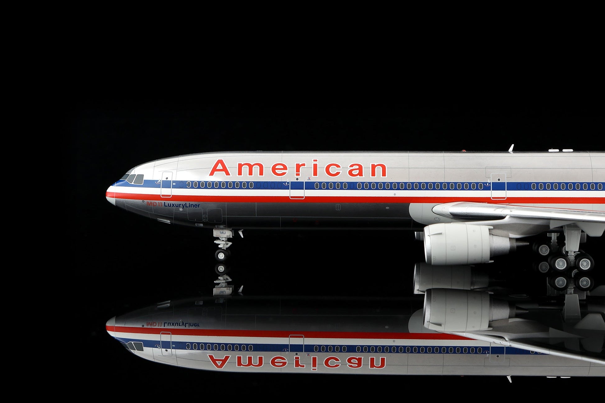 SQ Wings L2227FD 1:200 American MD-11 N1766A "Flaps Down"