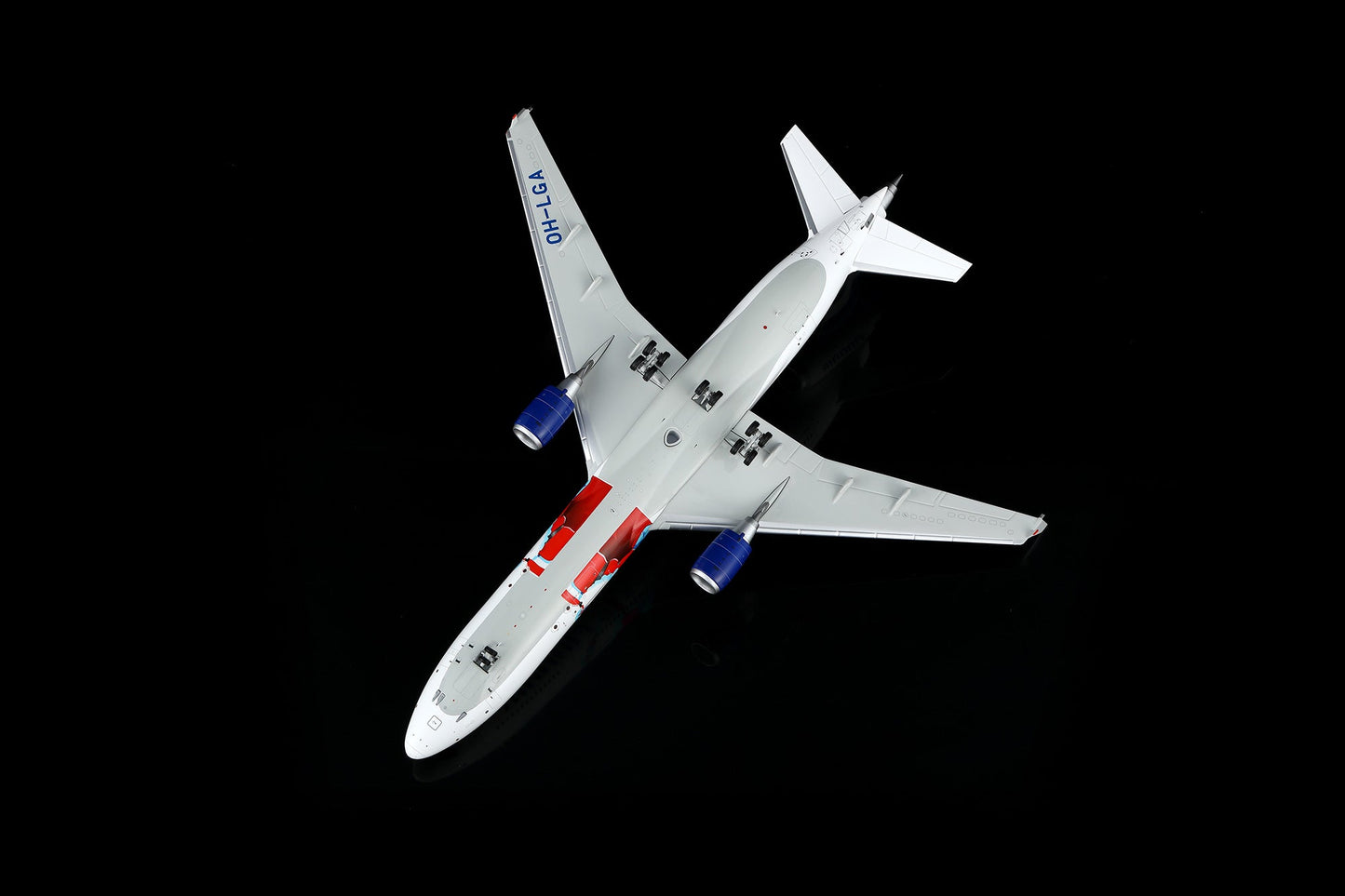SQ Wings L2230FD 1:200 Finnair MD-11 OH-LGA Official Airline of Santa Claus livery Flaps Down