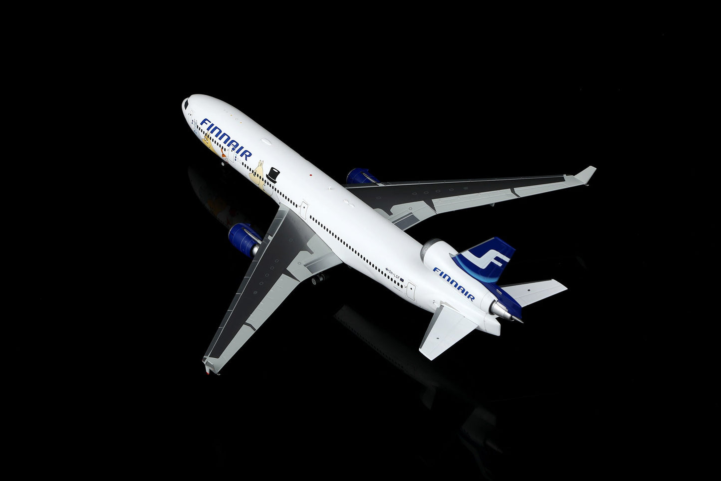 SQ Wings L2235FD 1:200 Finnair MD-11 OH-LGF Moomins livery Flaps Down