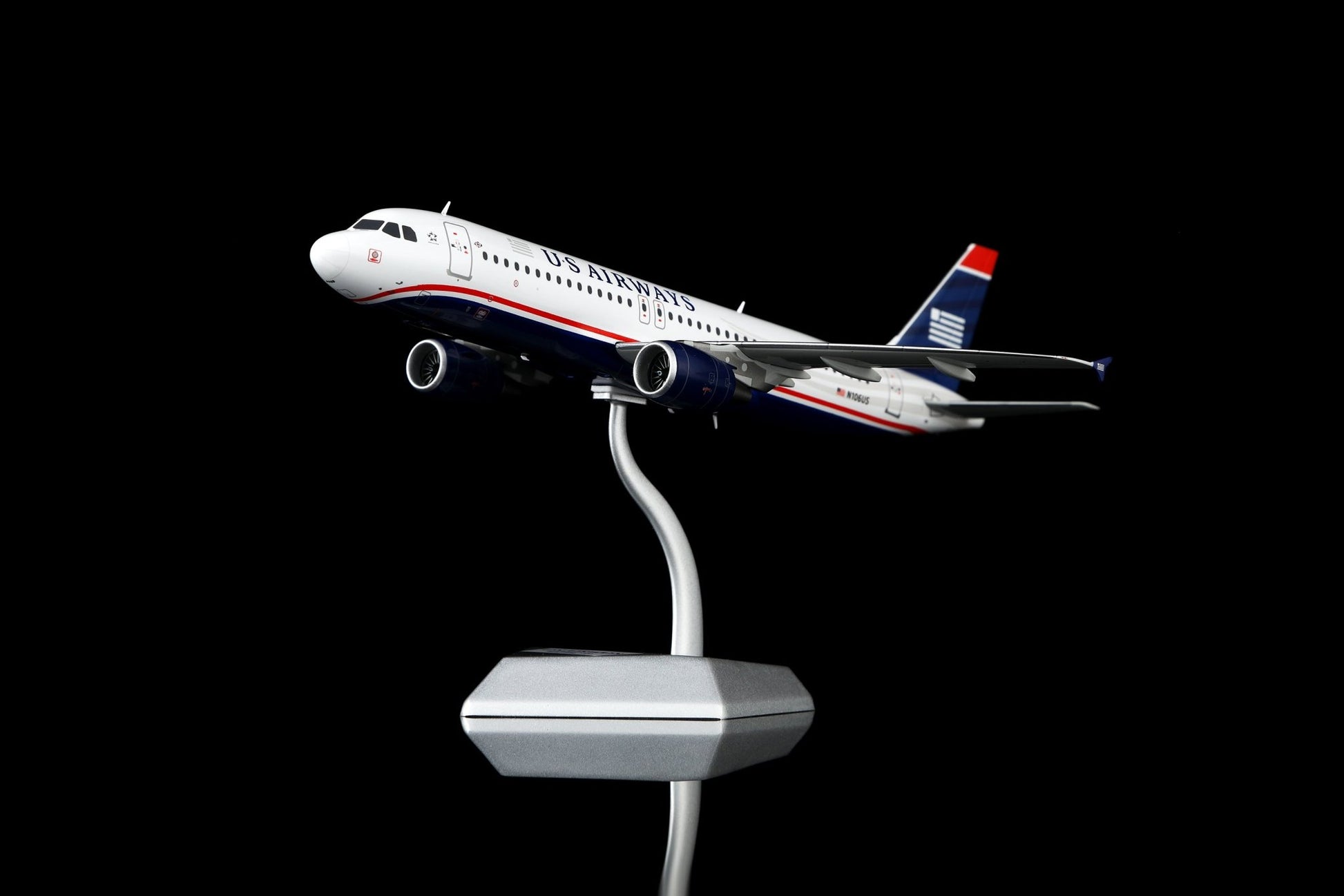 SQ Wings L2236 1:200 US Airways A320 N106US
