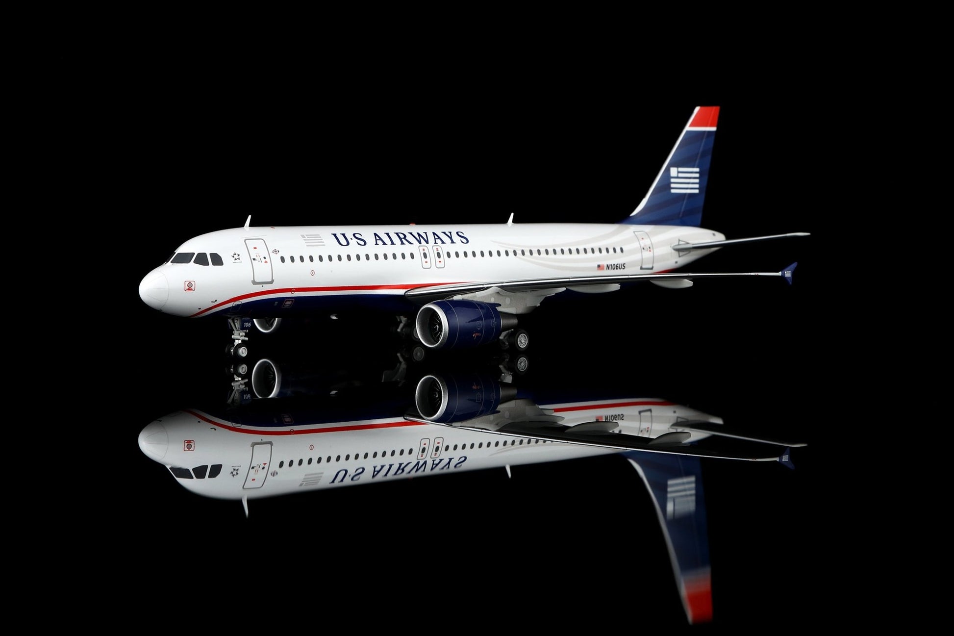 SQ Wings L2236FD 1:200 US Airways A320 N106US "Flaps Down"
