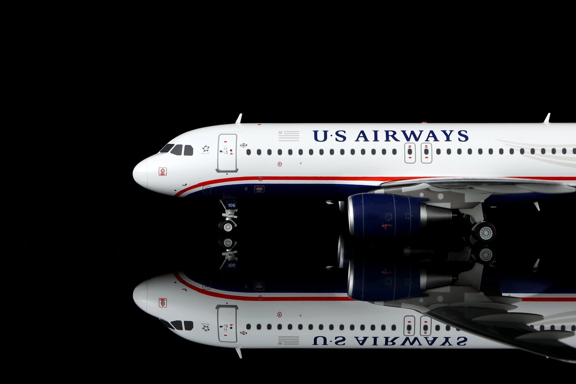 SQ Wings L2236FD 1:200 US Airways A320 N106US "Flaps Down"