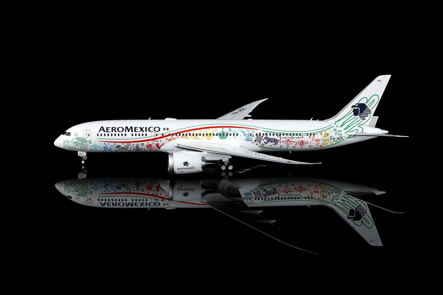 SQ Wings L2273 1:200 Aeroméxico B787-9 XA-ADL "Quetzalcóatl Livery"