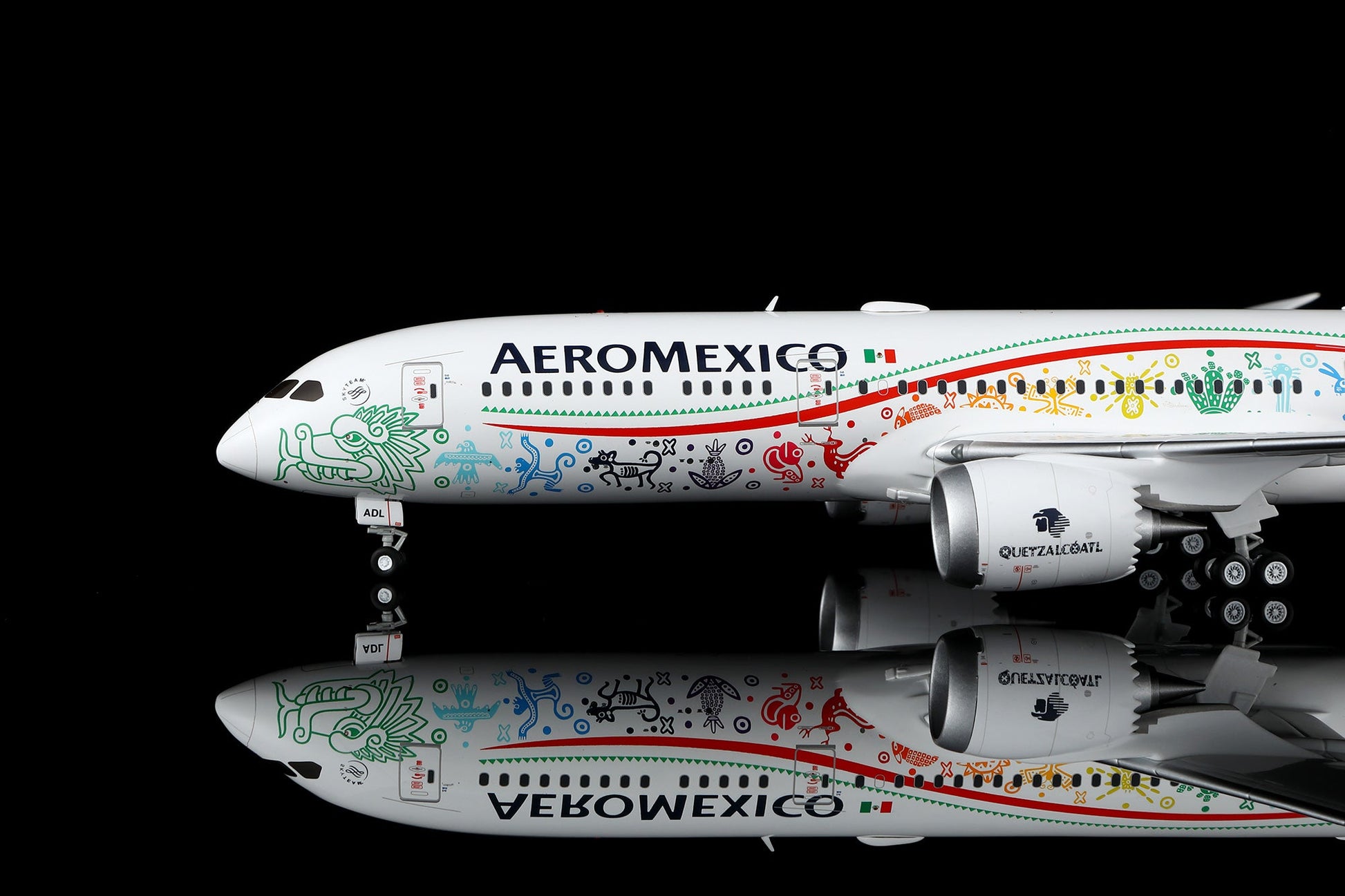 SQ Wings L2273 1:200 Aeroméxico B787-9 XA-ADL "Quetzalcóatl Livery"