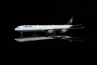 SQ Wings L2282FD 1:200 Lufthansa A340 - 600 D - AIHY "Flaps Down"