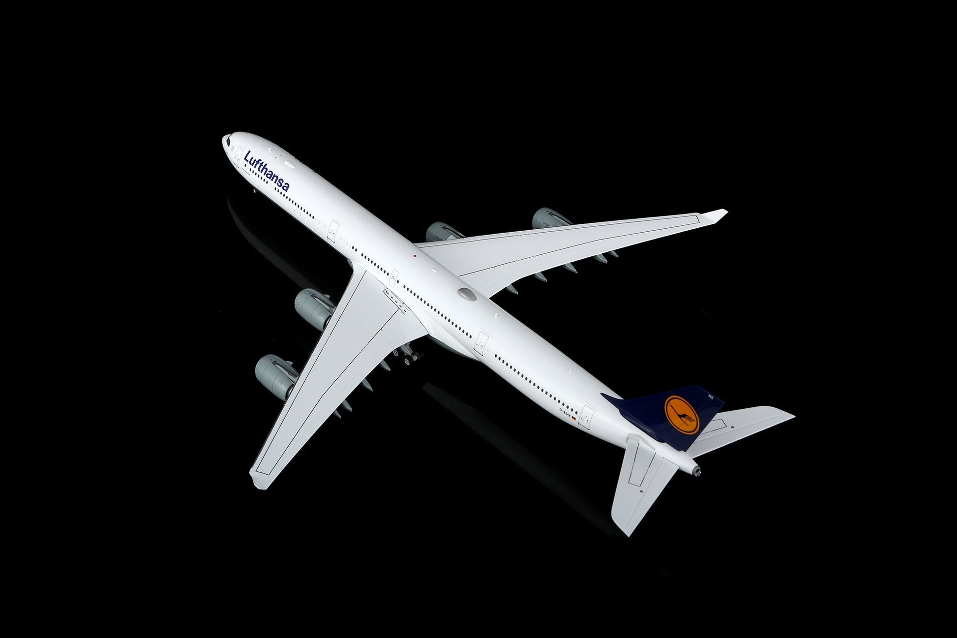SQ Wings L2293FD 1:200 Lufthansa A340 - 600 D - AIHX "Flaps Down"