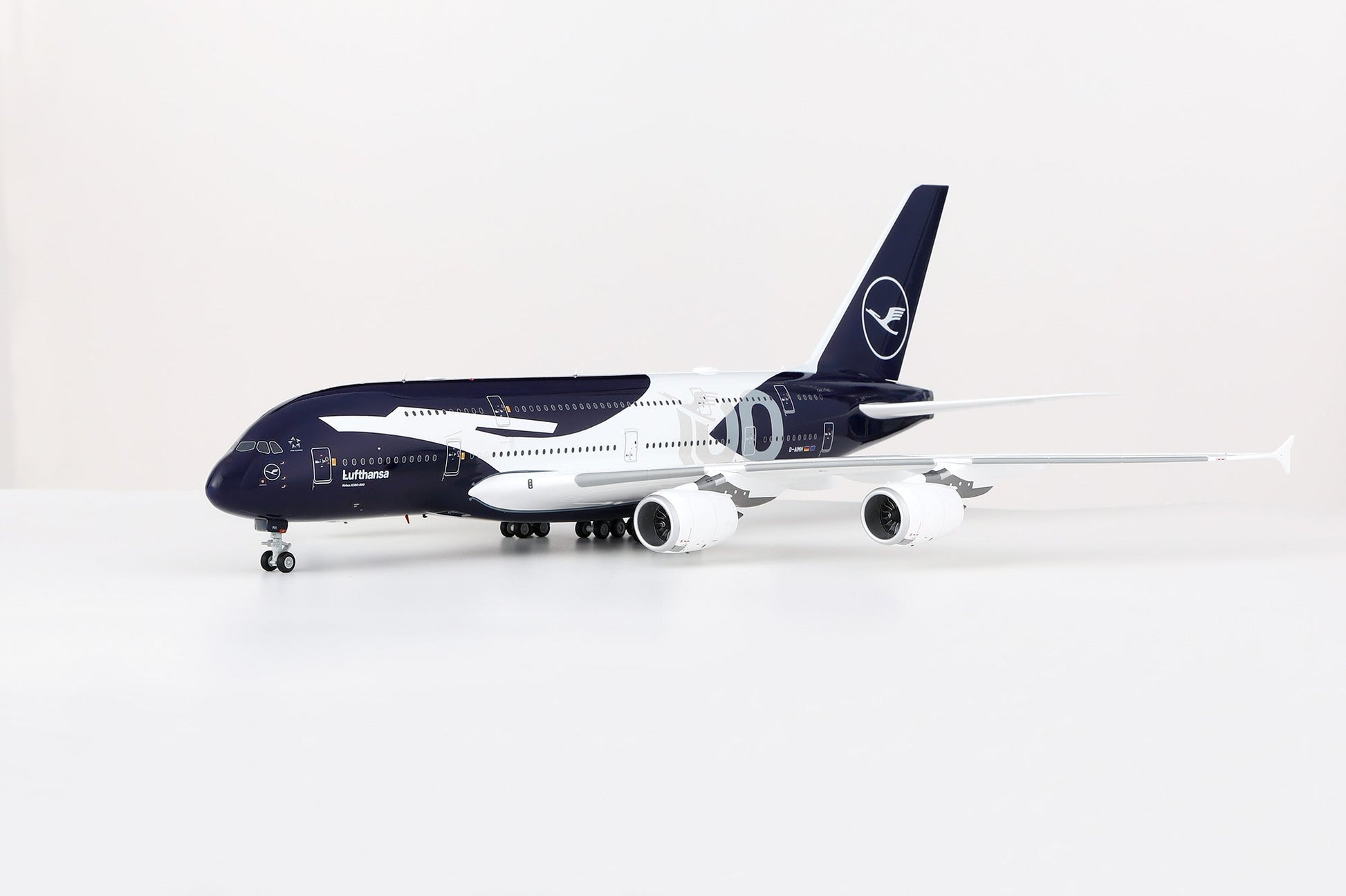 SQ Wings L2350FD 1:200 Lufthansa A380 D-AIMH Lufthansa 100th Anniversary Flaps Down
