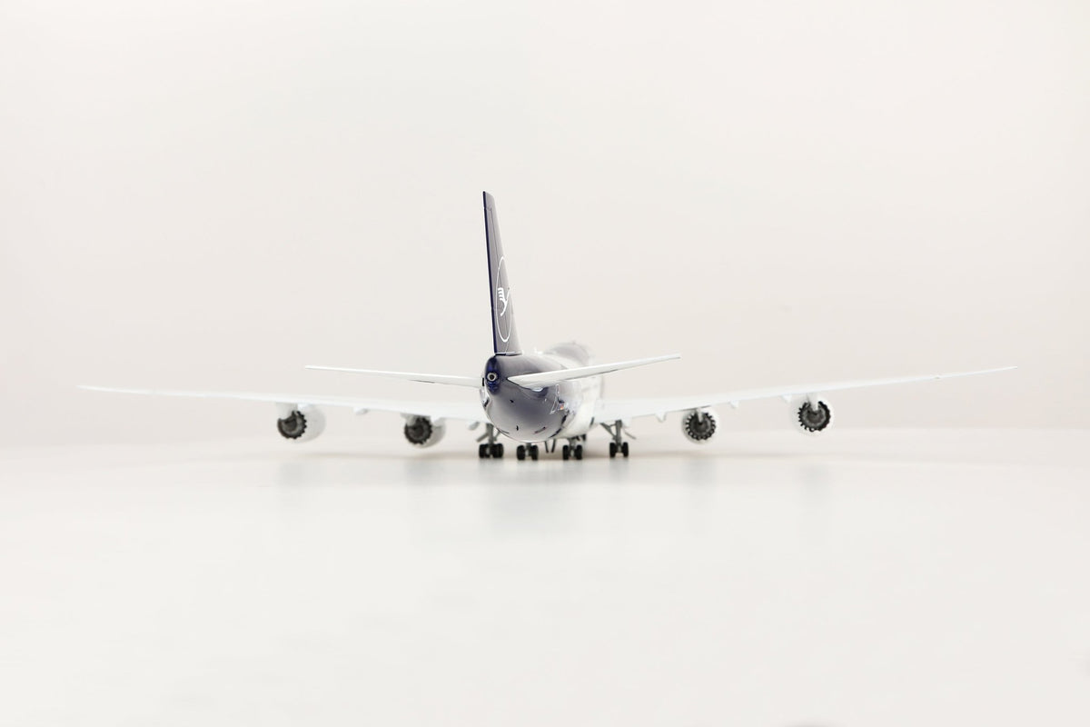 SQ Wings L2355 1:200 Lufthansa 100th 747-8 D-ABYN