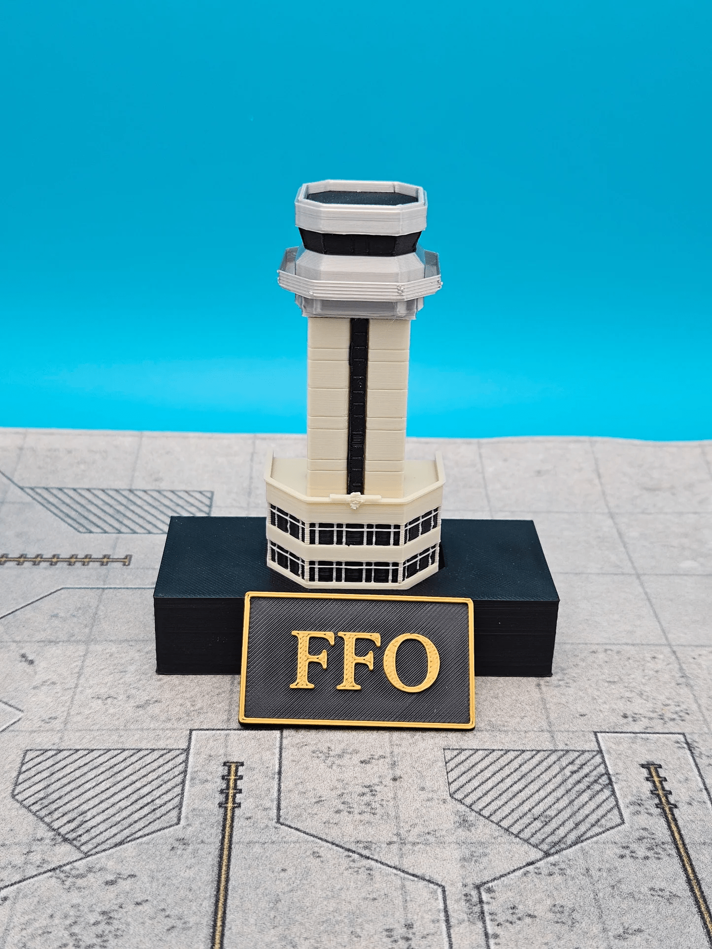 Tarmac Designs 1:200 Wright - Patterson Air Force Base (FFO) Air Traffic Control Tower