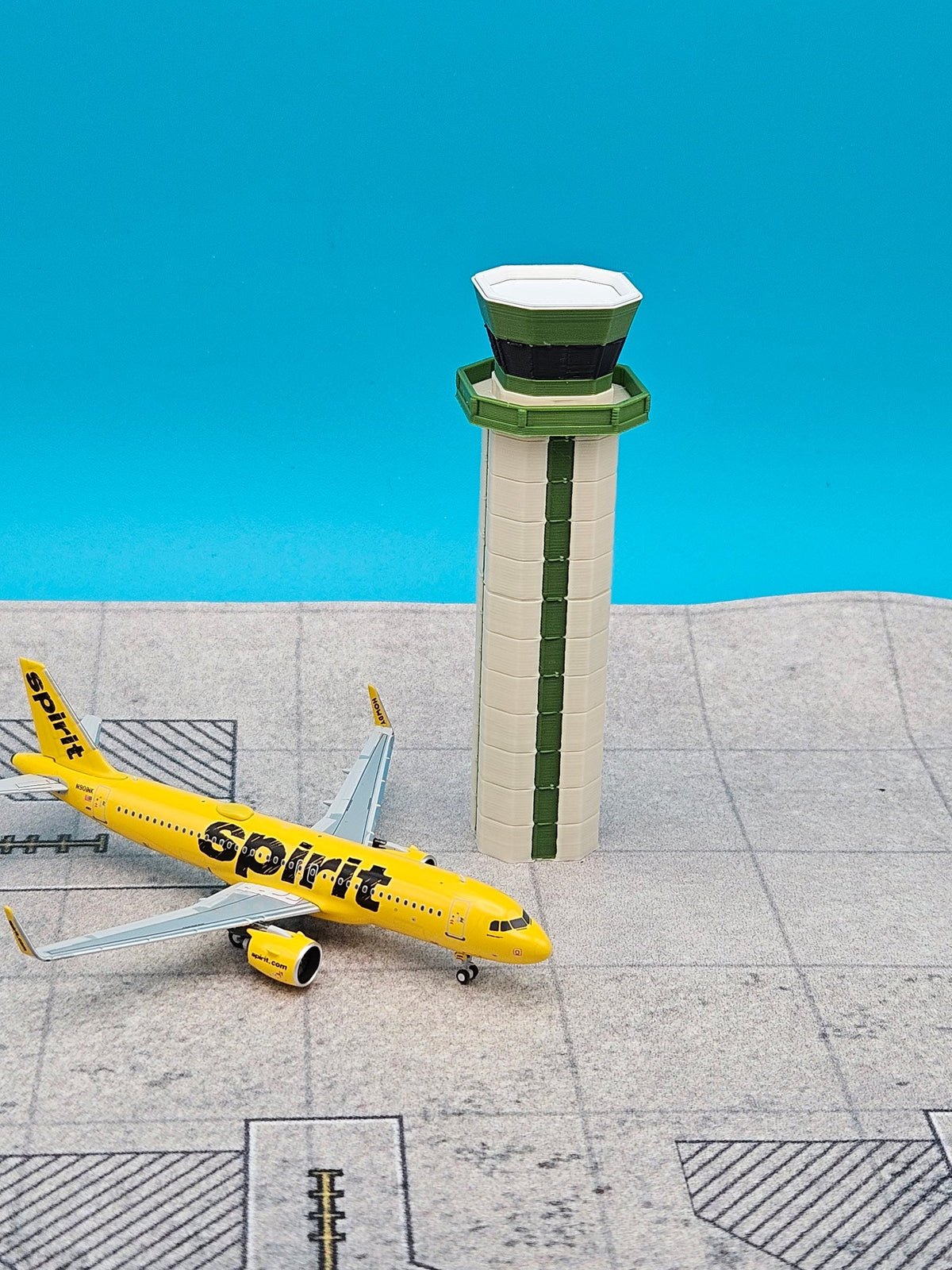 Tarmac Designs 1:400 Billings Logan International Airport ATC Tower (BIL)