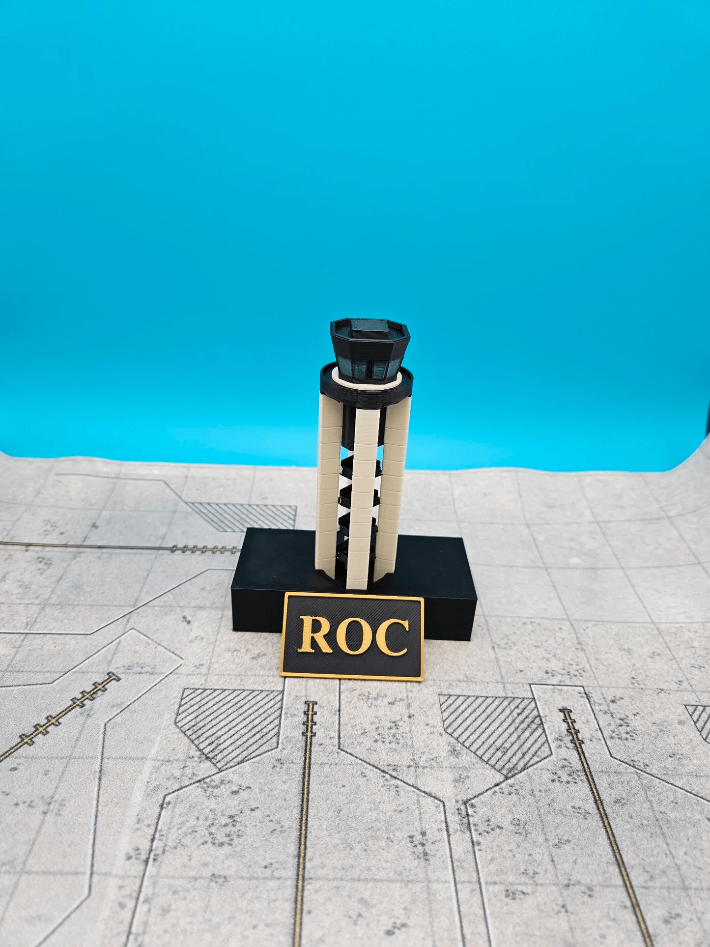 Tarmac Designs 1:400 Rochester International Airport (ROC) ATC Tower ...