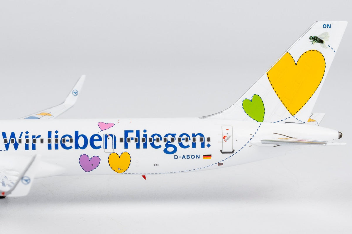 [ULTIMATE] NG Models 45010 1:400 Condor 757-300/w D-ABON (50th Anniversary colors)