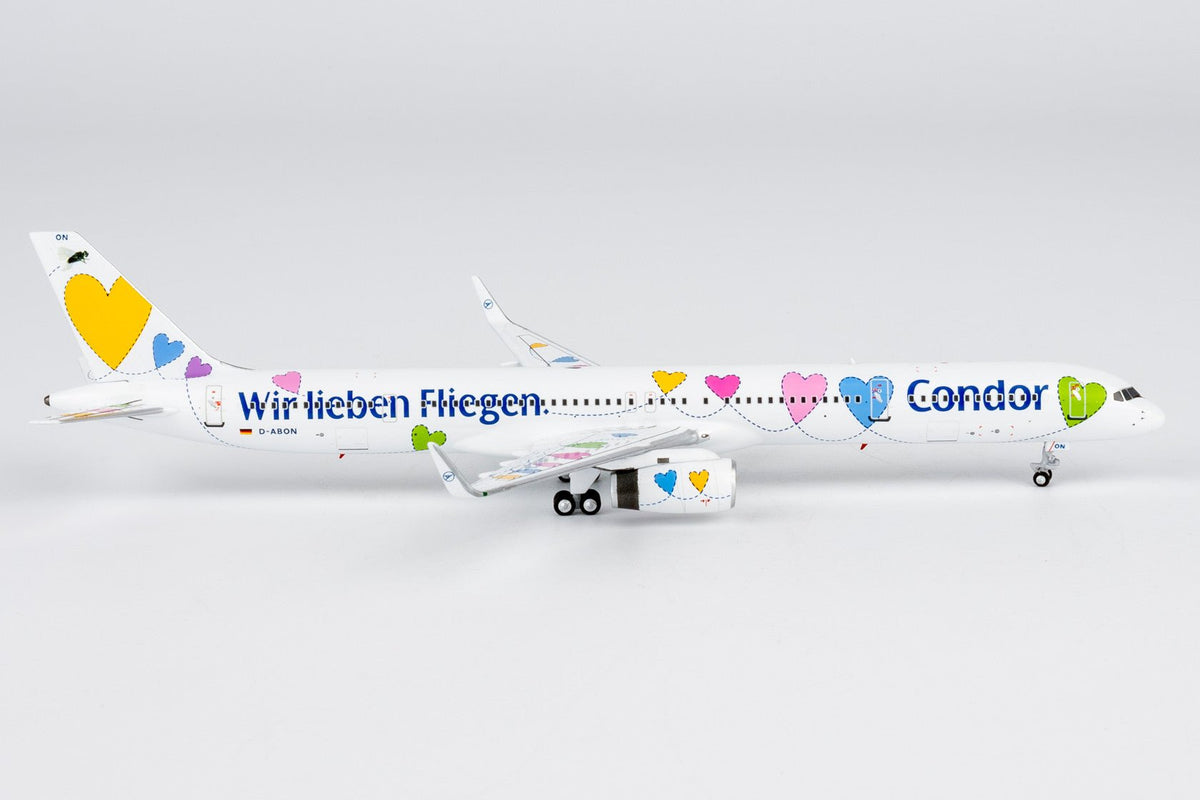 [ULTIMATE] NG Models 45010 1:400 Condor 757-300/w D-ABON (50th Anniversary colors)