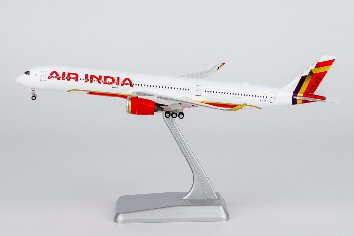 [ULTIMATE] NG Models 57034 1:400 Air India A350-1000 VT-JRO (first A350-1000 for Air Inida)