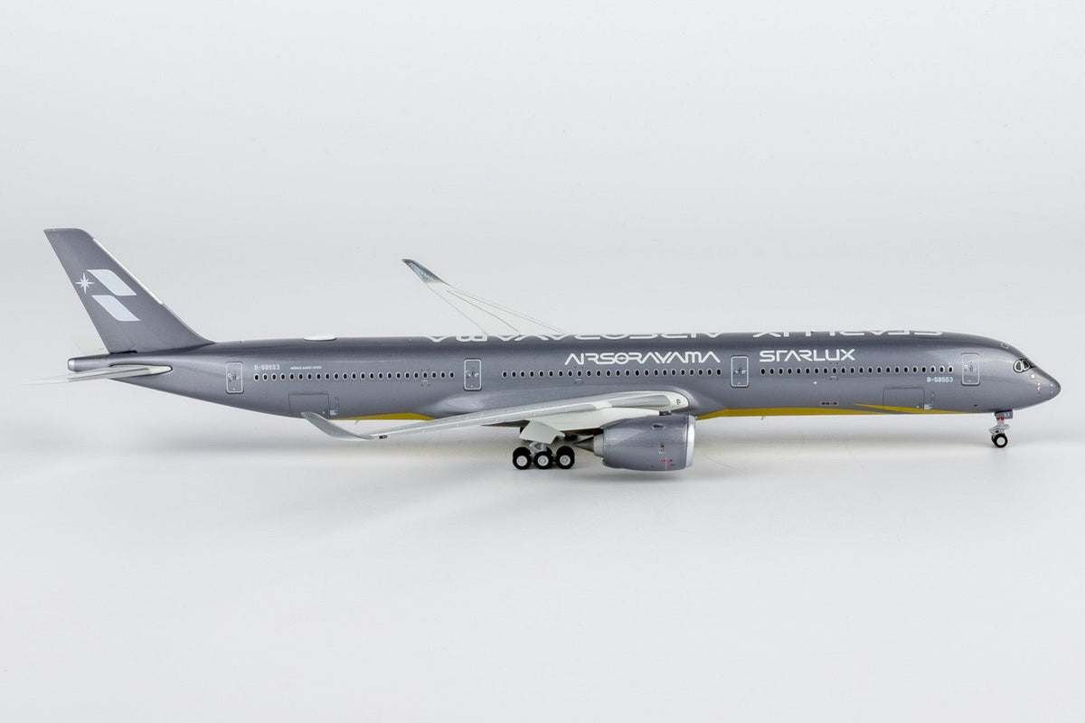 [ULTIMATE] NG Models 57045 1:400 Starlux Airlines A350-1000 B-58553 (Airsorayama Silver; Luxurious packaging)
