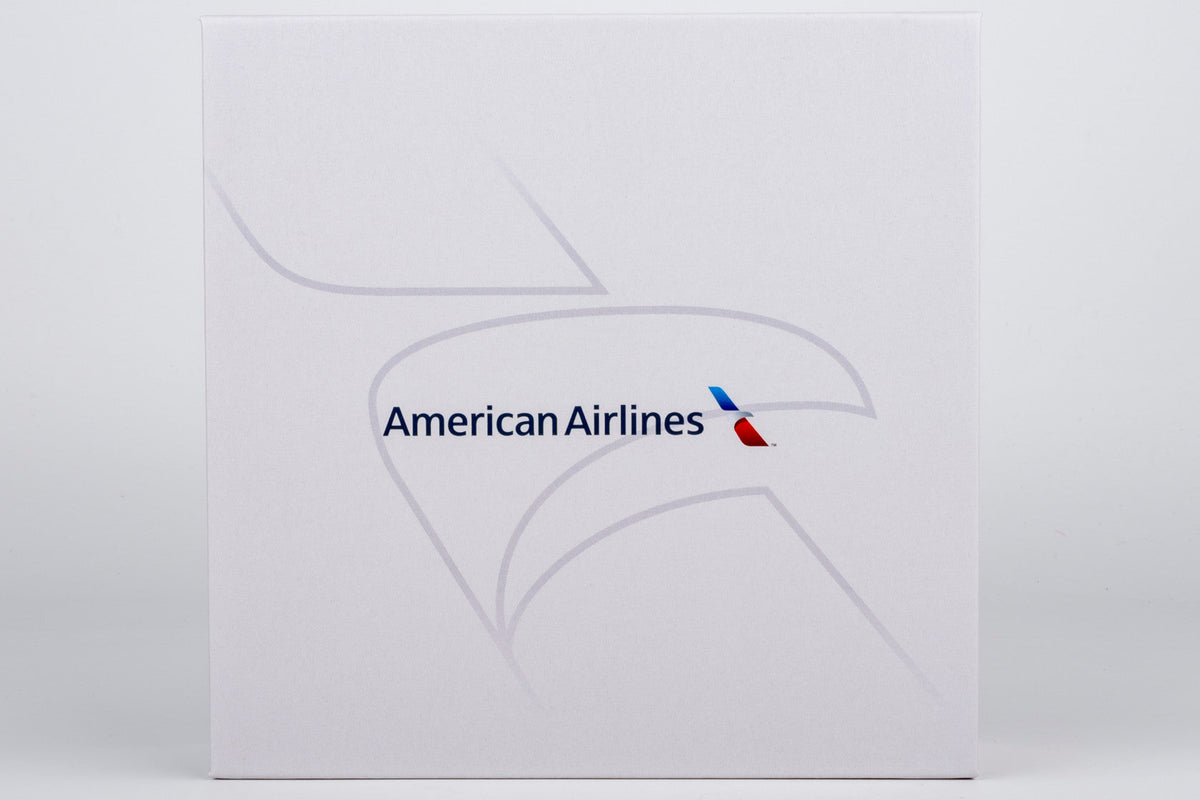 [ULTIMATE] NG Models 58260 1:400 American Airlines 737-800/w N883NN (Luxurious packaging)