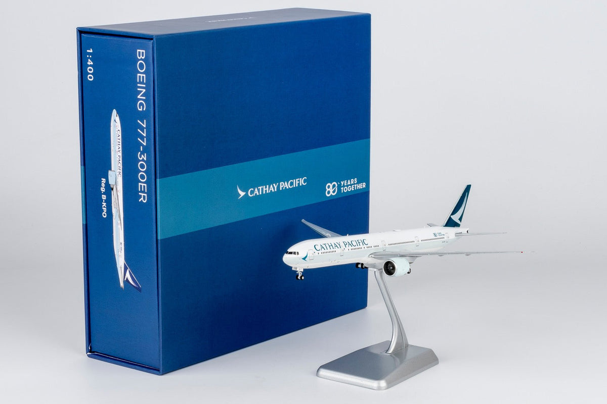 [ULTIMATE] NG Models 73107 1:400 Cathay Pacific Airways 777-300ER B-KPO (large titles; "80 Years Together" sticker; Luxurious packaging)