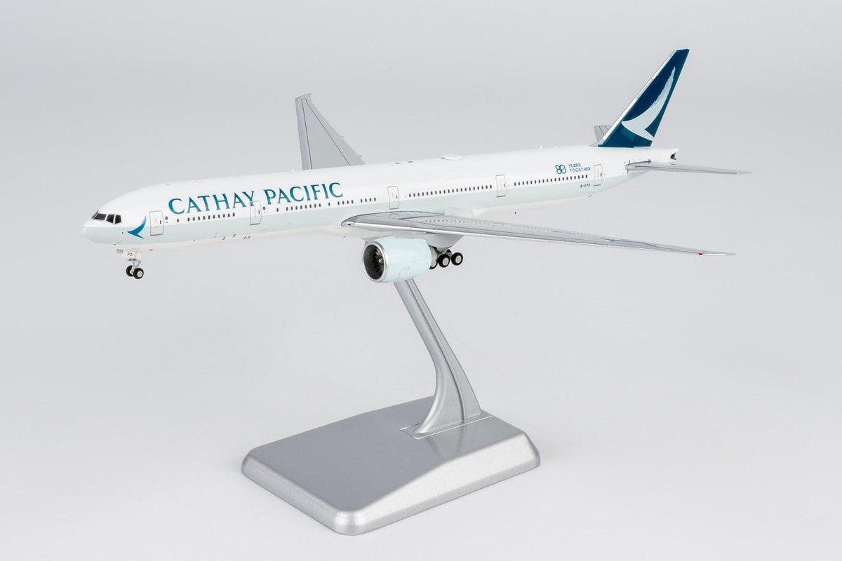 [ULTIMATE] NG Models 73107 1:400 Cathay Pacific Airways 777-300ER B-KPO (large titles; "80 Years Together" sticker; Luxurious packaging)