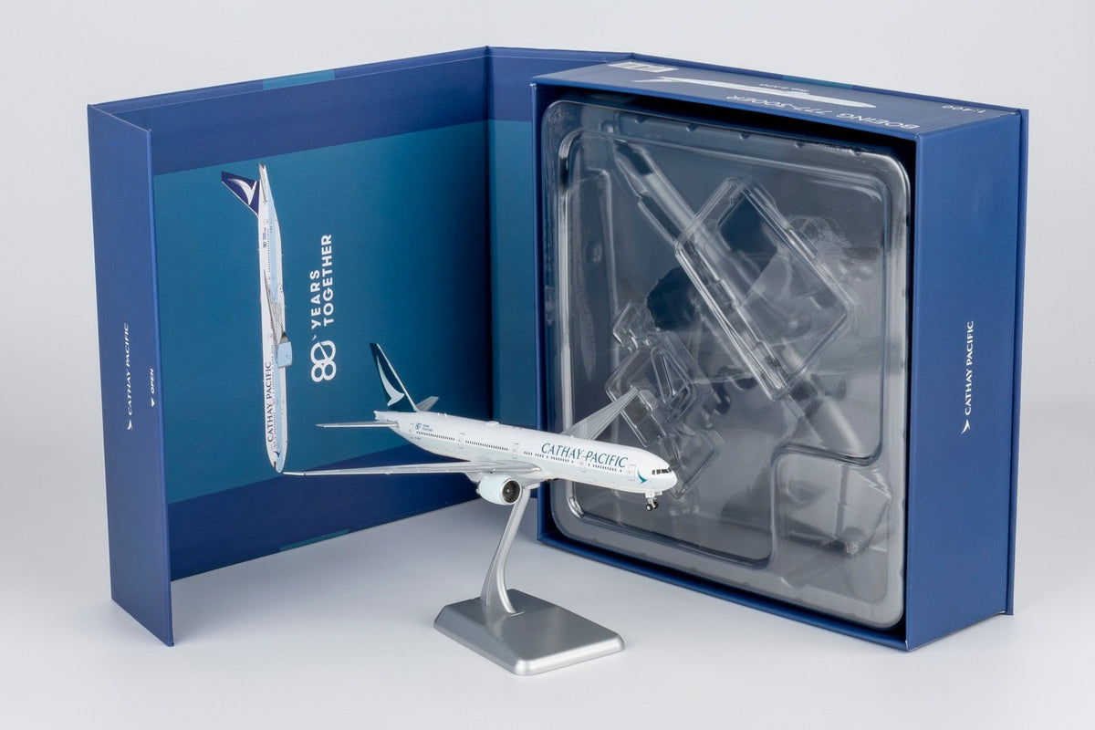 [ULTIMATE] NG Models 73107 1:400 Cathay Pacific Airways 777-300ER B-KPO (large titles; "80 Years Together" sticker; Luxurious packaging)