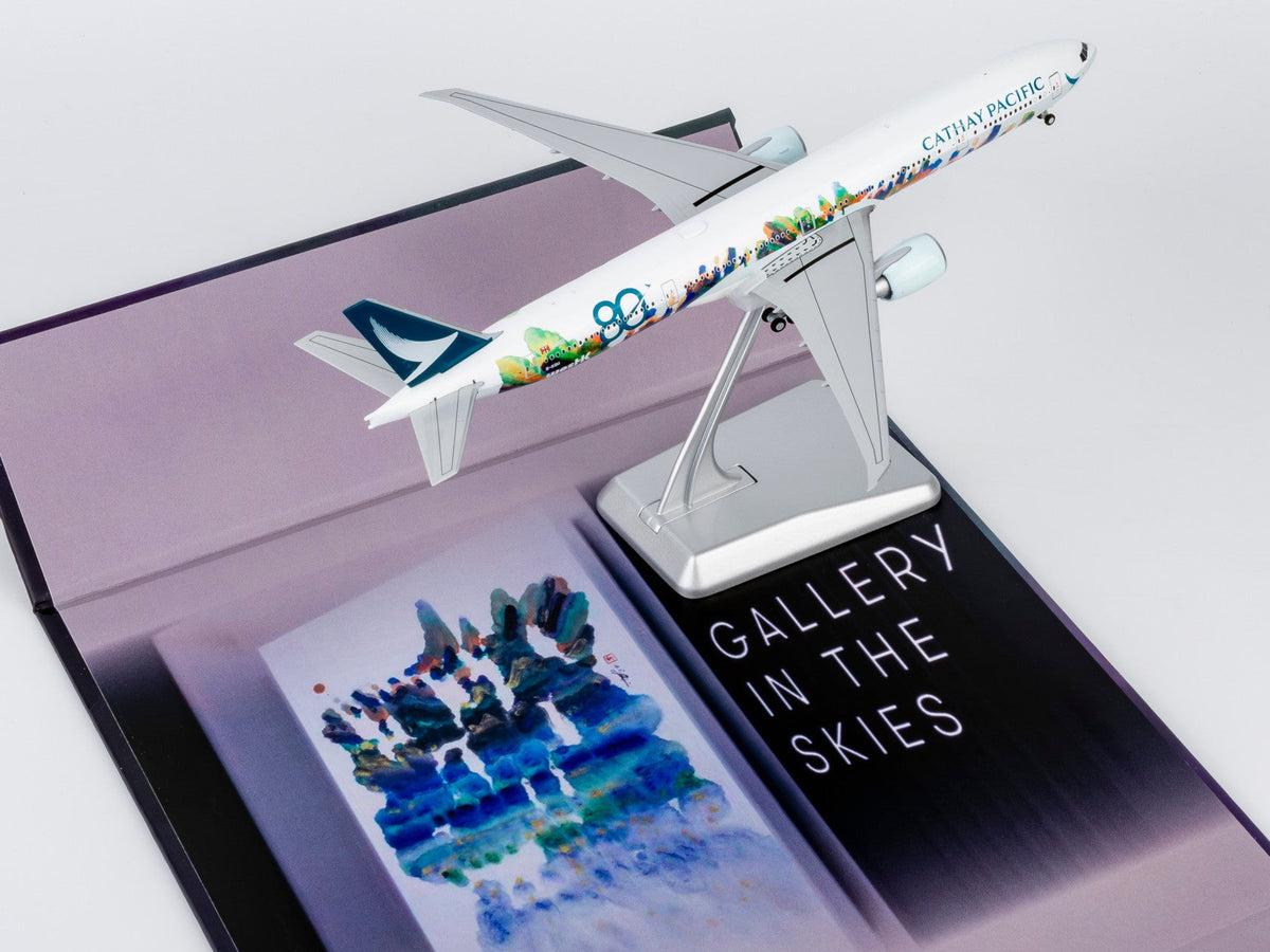 [ULTIMATE] NG Models 73109 1:400 Cathay Pacific Airways 777-300ER B-KQU (The Spirit of HongKong - West Kowloon Cultural District)