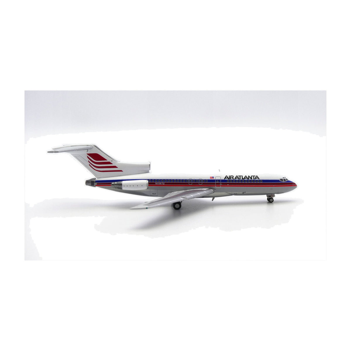 V1:400 1:400 scale Air Atlanta Boeing 727-100 N1187Z diecast model - right side profile