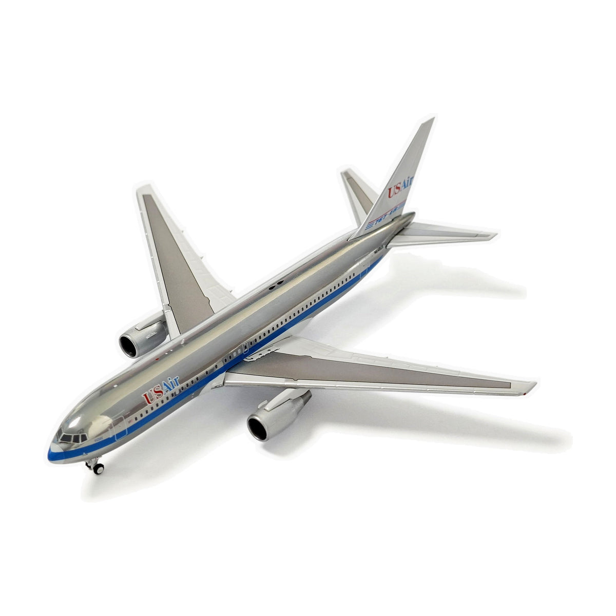 V1:400 1:400 scale USAir Boeing 767-200ER Piedmont Hybrid N648US diecast model - front three-quarter view
