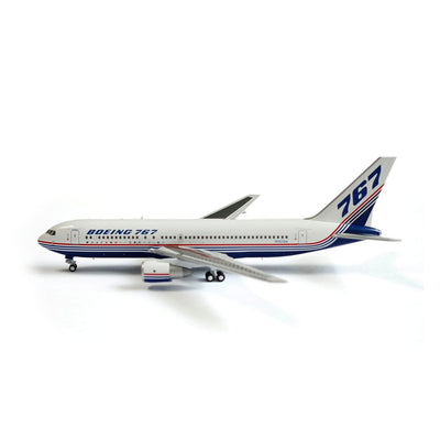 V1:400 400016 1:400 HOUSE LIVERY BOEING 767 - 200 - N767BA