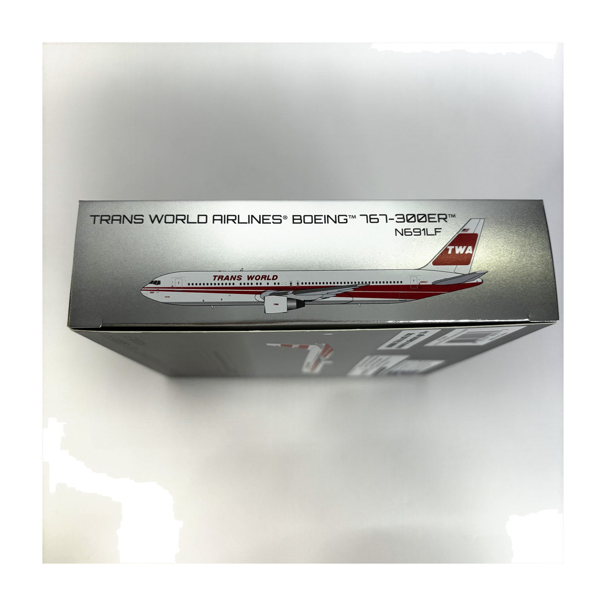 V1:400 1:400 scale Trans World Airlines Boeing 767-300 N691LF diecast model - packaging side panel