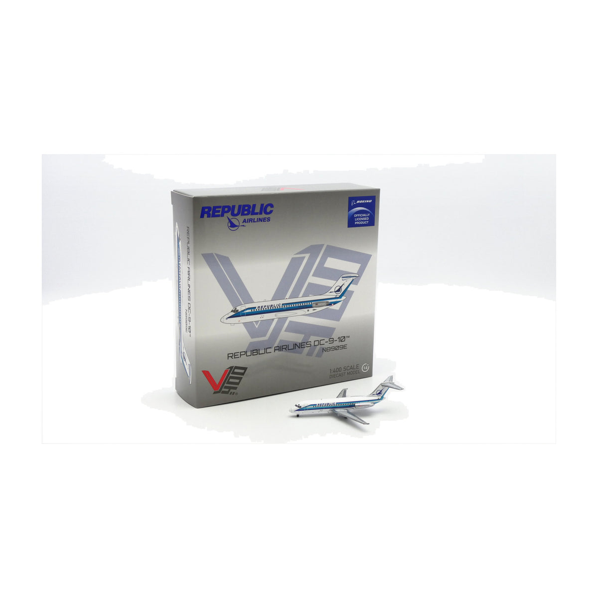 V1:400 1:400 scale Republic Airlines DC-9-10 N8909E diecast model - packaging with the model