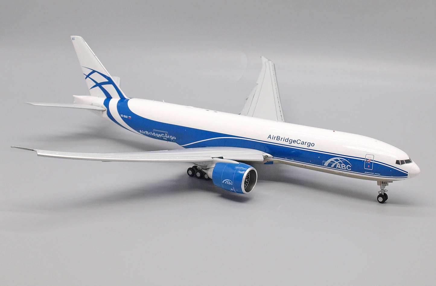 JC Wings 1:200 AirBridge Cargo Boeing 777-200LRF VQ-BAO (Flaps Down) JC2ABW0054A