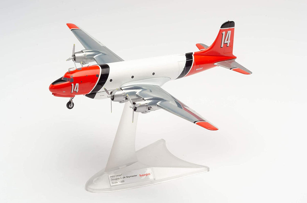 Herpa 570954 1:200 C-54 Skymaster Air Tanker