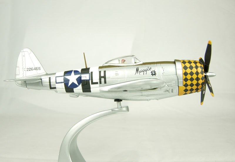 Corgi US33821 1:47 P-47D Thunderbolt "Maggie"