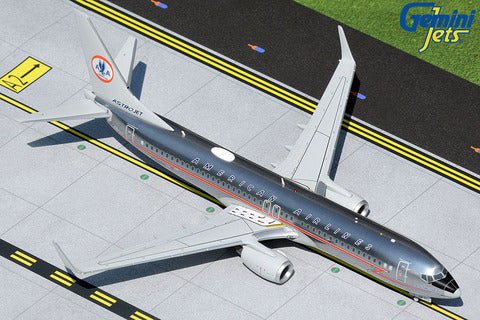 Gemini Jets G2AAL990 1:200 American Airlines Boeing 737 - 800 Astrojet