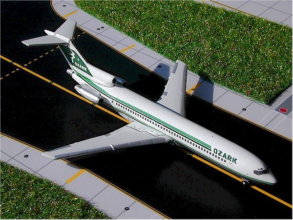 Gemini Jets GJOZR194 1:400 Ozark Boeing 727 - 200