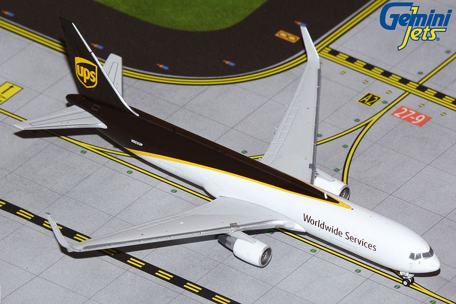 Gemini Jets GJUPS1918 1:400 UPS Boeing 767 - 300ERF