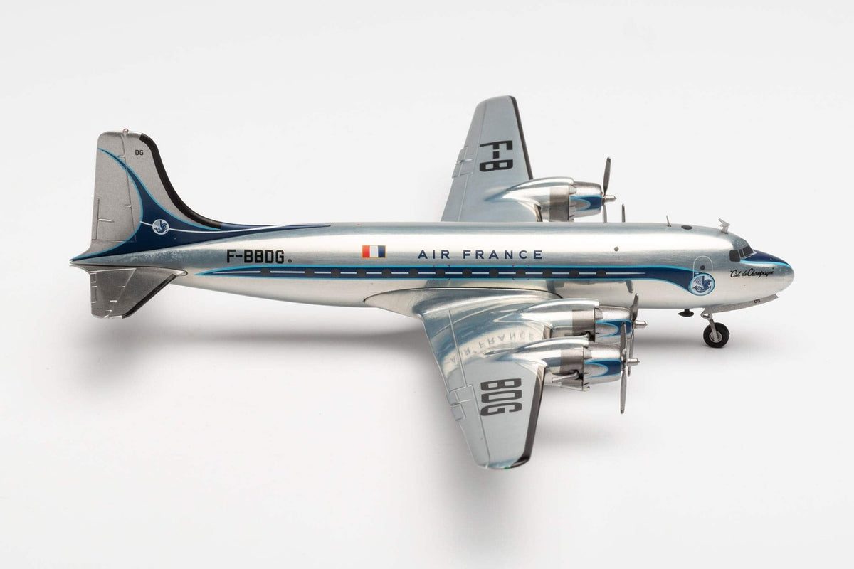 Herpa HE571104 1:200 Air France Douglas DC - 4