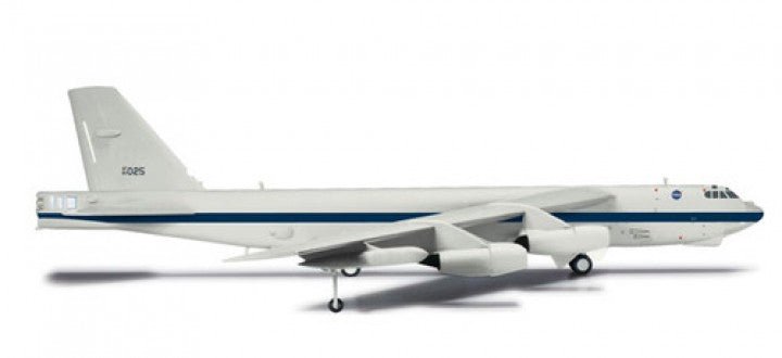 Herpa Wings 556293 1:200 NASA B - 52H Stratofortress "Dryden Research Center"