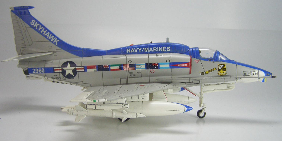 Hobby Master HA1401 1:72 A - 4M BuNo. 160264 "Last Skyhawk"