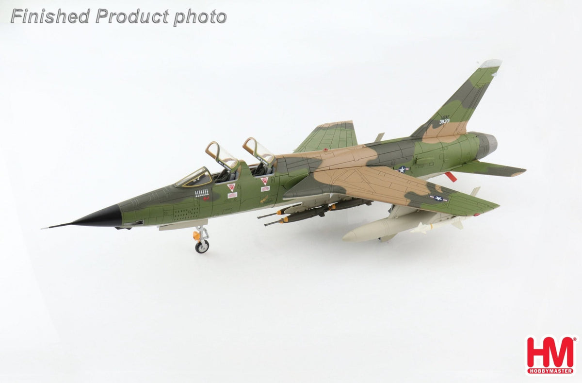 Hobby Master HA2551 1:72 F - 105F Lt Col. Leo Thorsness, 355th TFW, 357th TFS, 17 April 1967.