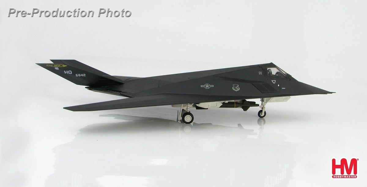 Hobby Master HA5803 1:72 F - 117A "OIF" 88 - 0842, 8th FS, Holloman AFB, 2003