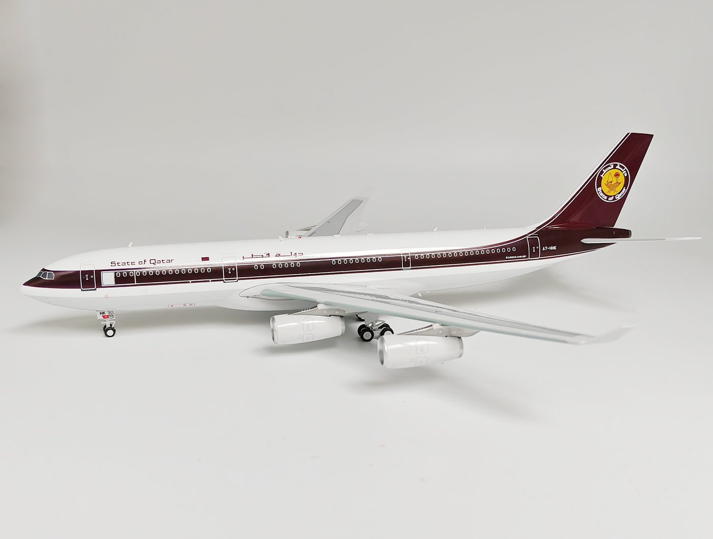 InFlight IF342QT0323 1:200 Qatar Airways Airbus A340 - 211 A7 - HHK